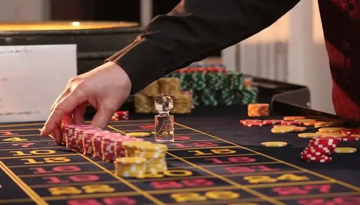 Ultimate Guide to Playing Online Casino Games at 1BitPlay